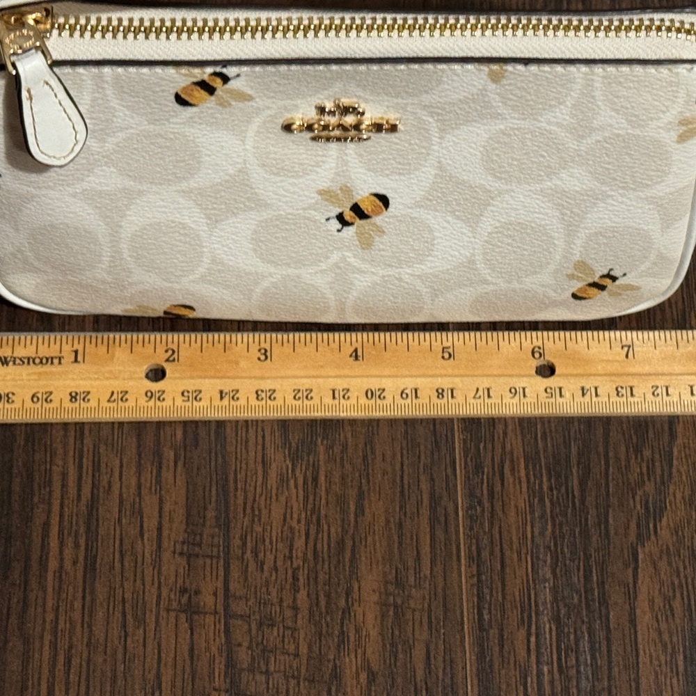 Coach Nolita 19 Purse - Signature Canvas With Bee Print (gold & glacier white) - Picture 8 of 9